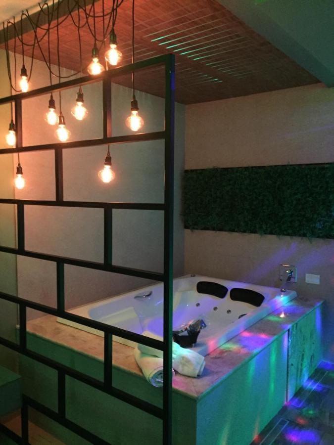Imperium Inn Motel (Adults Only) Nova Ponte Εξωτερικό φωτογραφία