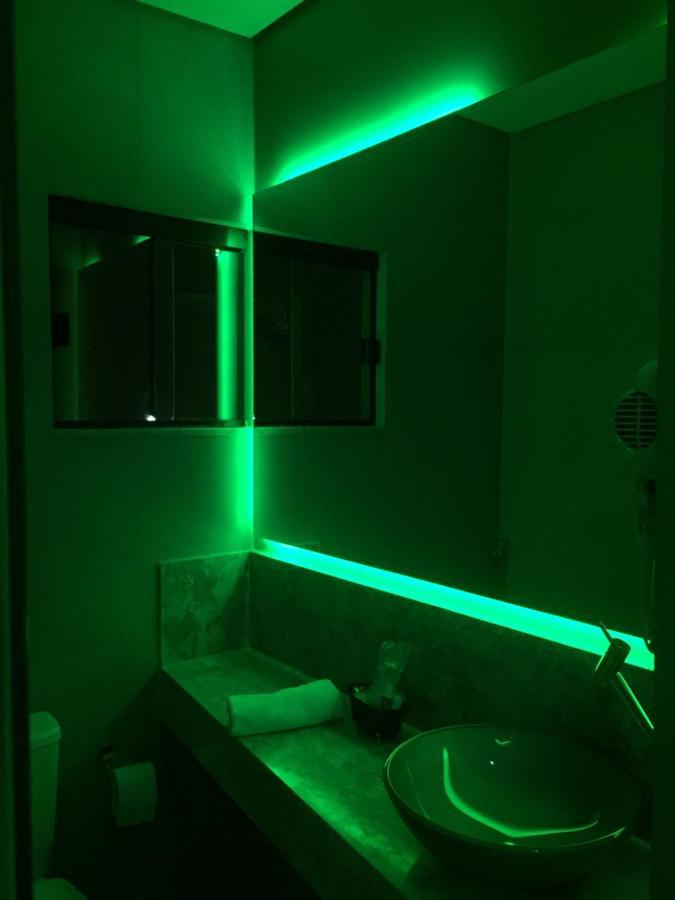 Imperium Inn Motel (Adults Only) Nova Ponte Εξωτερικό φωτογραφία