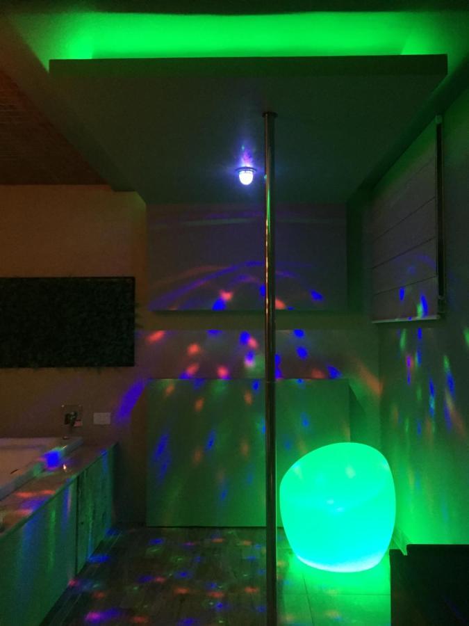 Imperium Inn Motel (Adults Only) Nova Ponte Εξωτερικό φωτογραφία